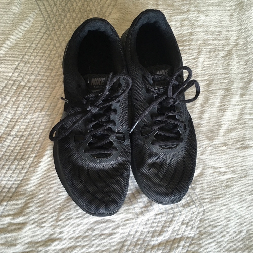 Black Nike Running Shoes